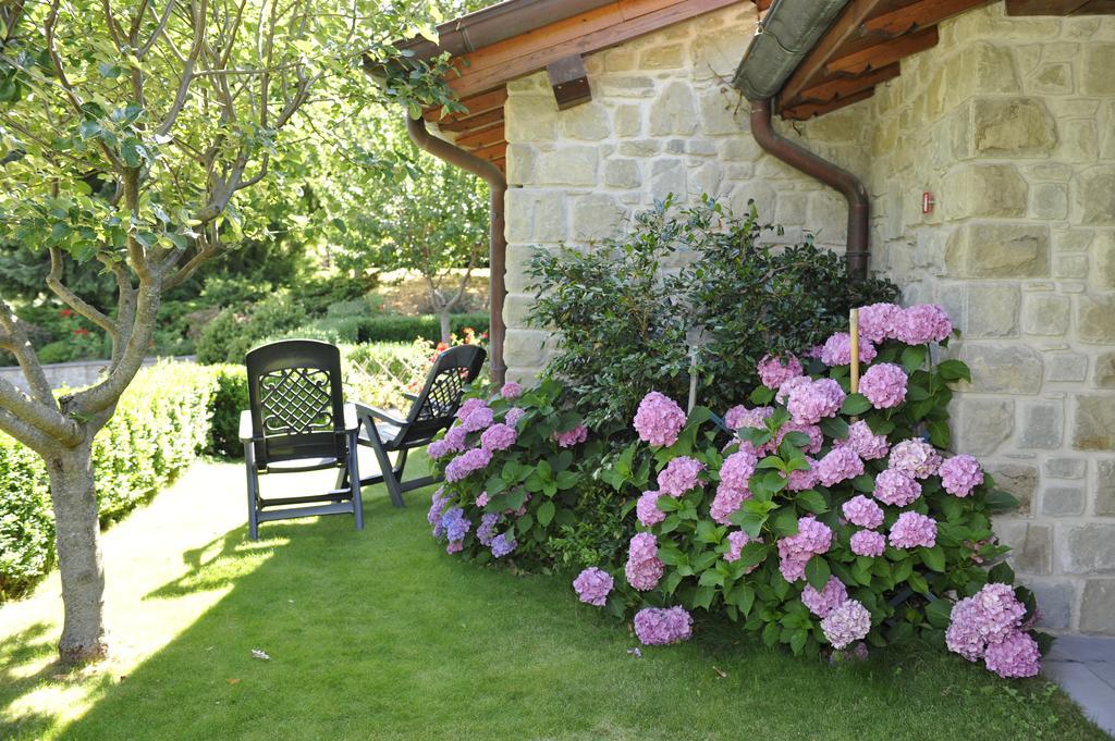 Borgo Caiano Country Inn Exterior photo